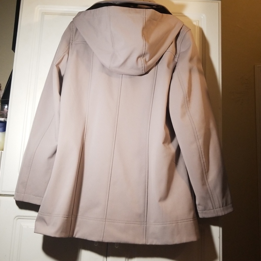 Andrew Marc jacket - Picture 5 of 6